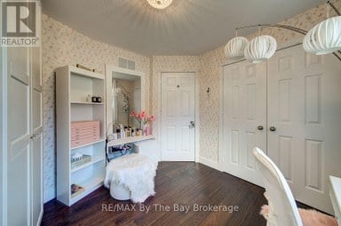 9 CRANBERRY HEIGHTS Wasaga Beach Ontario photo 18