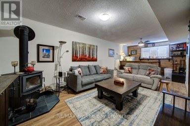9 CRANBERRY HEIGHTS Wasaga Beach Ontario photo 24
