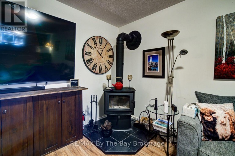 9 CRANBERRY HEIGHTS, Wasaga Beach, Ontario, L9Z1M9