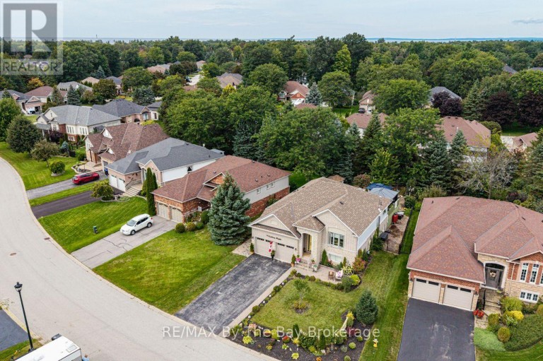 9 CRANBERRY HEIGHTS, Wasaga Beach, Ontario, L9Z1M9