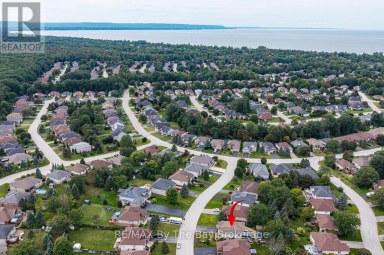 9 CRANBERRY HEIGHTS Wasaga Beach Ontario photo 44