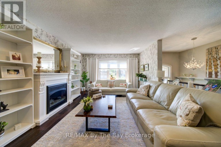 9 CRANBERRY HEIGHTS, Wasaga Beach, Ontario, L9Z1M9