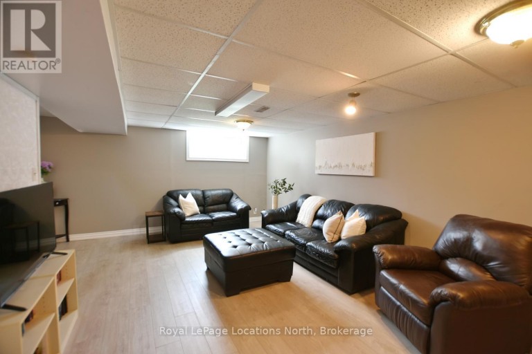514 TENTH STREET, Collingwood, Ontario, L9Y2H3