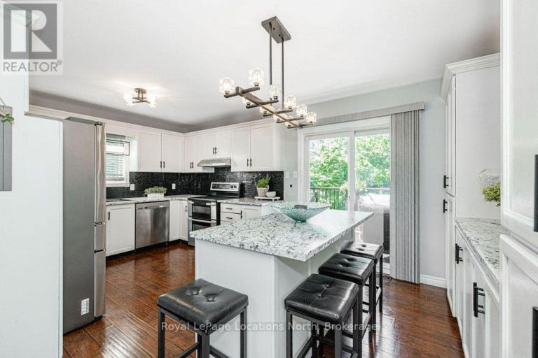 7 COLES COURT, Wasaga Beach, Ontario, L9Z1H5