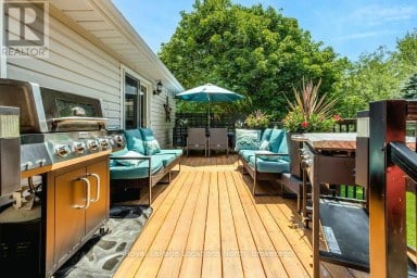 7 COLES COURT Wasaga Beach Ontario photo 40