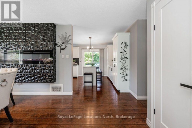 7 COLES COURT, Wasaga Beach, Ontario, L9Z1H5