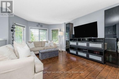 7 COLES COURT Wasaga Beach Ontario photo 7