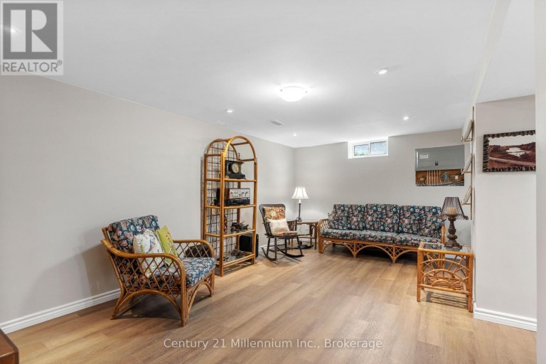 466 7TH AVENUE E, Owen Sound, Ontario, N4K2X4