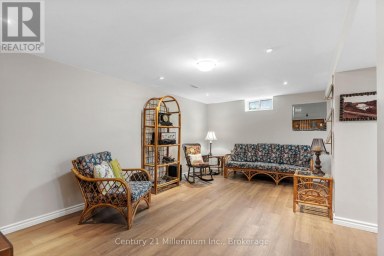 466 7TH AVENUE E Owen Sound Ontario photo 27