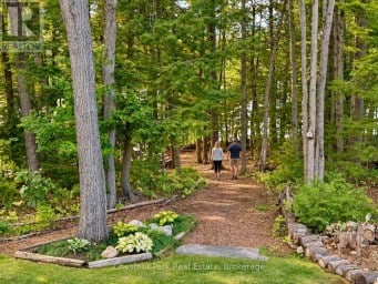 1304 GRANDPA'S TRAIL Highlands East (Glamorgan) Ontario photo 10