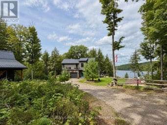 1304 GRANDPA'S TRAIL Highlands East (Glamorgan) Ontario photo 5
