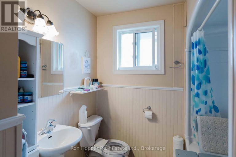 1885 9TH AVENUE E, Owen Sound, Ontario, N4K3G8