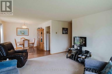 1885 9TH AVENUE E Owen Sound Ontario photo 5