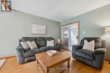 216 PARKSIDE DRIVE E Centre Wellington (Fergus) Ontario photo 16