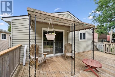 216 PARKSIDE DRIVE E Centre Wellington (Fergus) Ontario photo 36