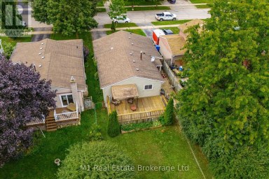 216 PARKSIDE DRIVE E Centre Wellington (Fergus) Ontario photo 41