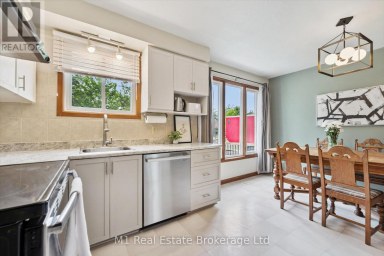 216 PARKSIDE DRIVE E Centre Wellington (Fergus) Ontario photo 9