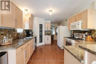 165 MARGARET STREET Meaford Ontario photo 9