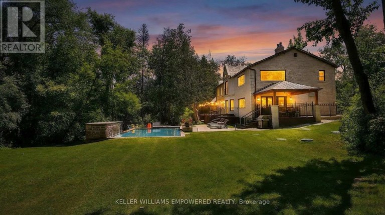 43 WOODLAND ACRES CRESCENT, Vaughan, Ontario, L6A1G1