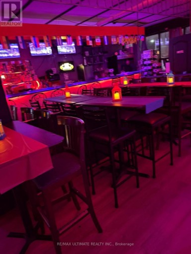 1355 ST CLAIR AVENUE W, Toronto (Corso Italia-Davenport), Ontario, M6E1C5