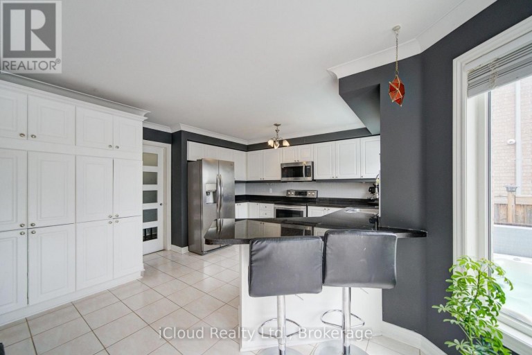 51 EARLY STREET, Halton Hills (Georgetown), Ontario, L7G5W8