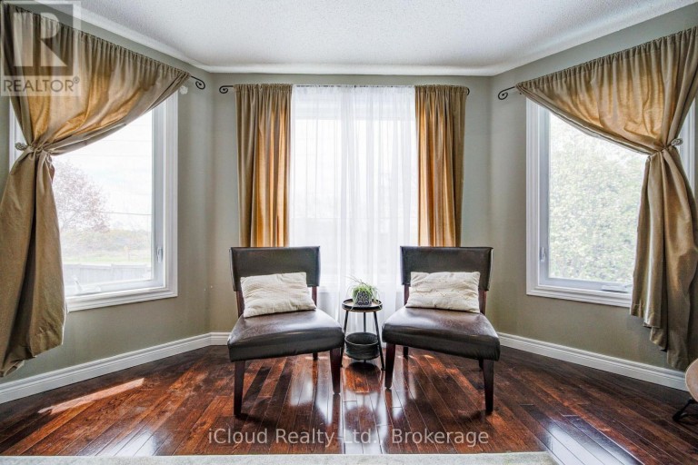 51 EARLY STREET, Halton Hills (Georgetown), Ontario, L7G5W8