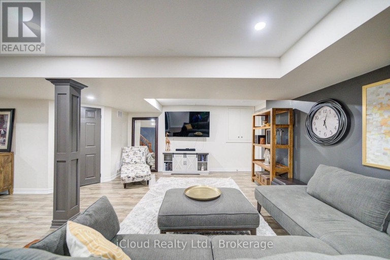 51 EARLY STREET, Halton Hills (Georgetown), Ontario, L7G5W8