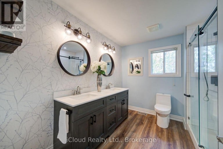 51 EARLY STREET, Halton Hills (Georgetown), Ontario, L7G5W8