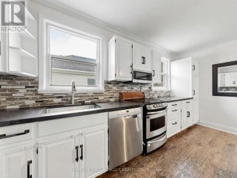 136 CENTRAL PARK BOULEVARD N Oshawa (O'Neill) Ontario photo 10