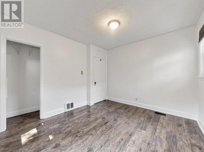 136 CENTRAL PARK BOULEVARD N, Oshawa (O'Neill), Ontario, L1G5Y7