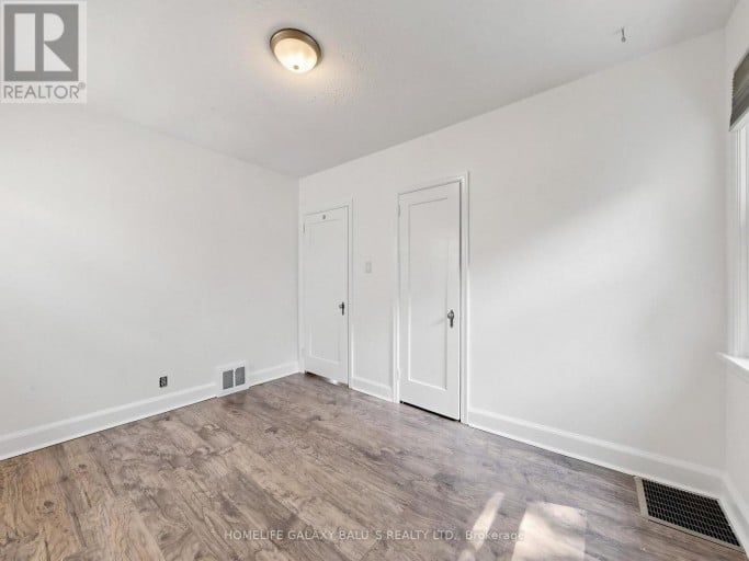 136 CENTRAL PARK BOULEVARD N, Oshawa (O'Neill), Ontario, L1G5Y7