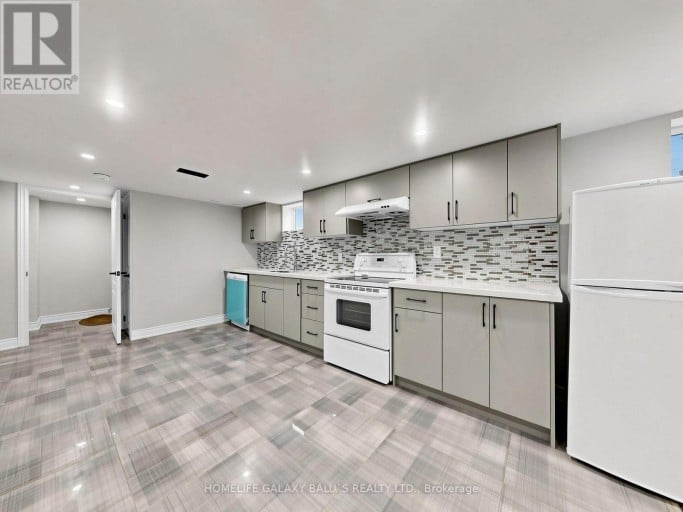 136 CENTRAL PARK BOULEVARD N, Oshawa (O'Neill), Ontario, L1G5Y7