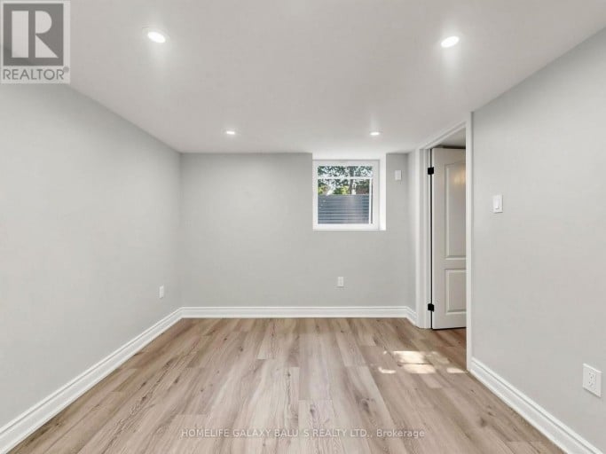 136 CENTRAL PARK BOULEVARD N, Oshawa (O'Neill), Ontario, L1G5Y7