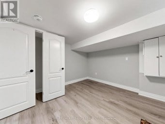 136 CENTRAL PARK BOULEVARD N Oshawa (O'Neill) Ontario photo 37