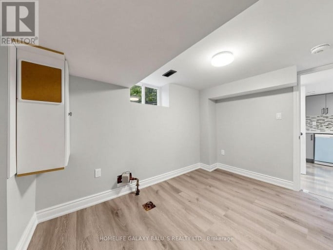 136 CENTRAL PARK BOULEVARD N, Oshawa (O'Neill), Ontario, L1G5Y7