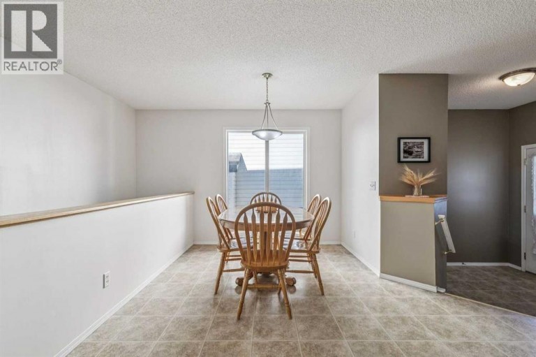 13 Evansbrooke Way NW, Calgary, Alberta, T3P1C5