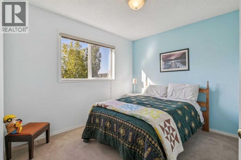 13 Evansbrooke Way NW, Calgary, Alberta, T3P1C5