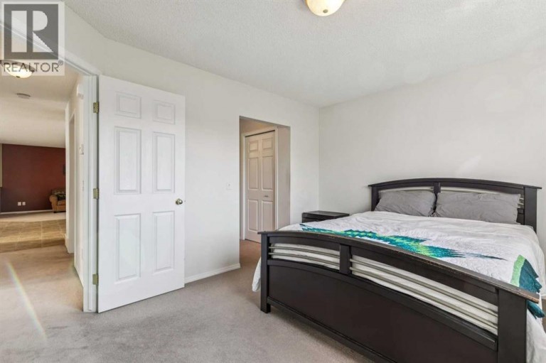 13 Evansbrooke Way NW, Calgary, Alberta, T3P1C5