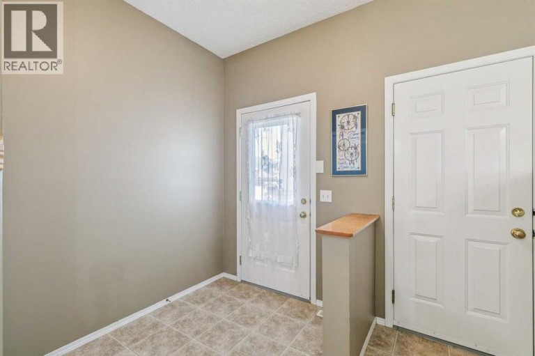 13 Evansbrooke Way NW, Calgary, Alberta, T3P1C5
