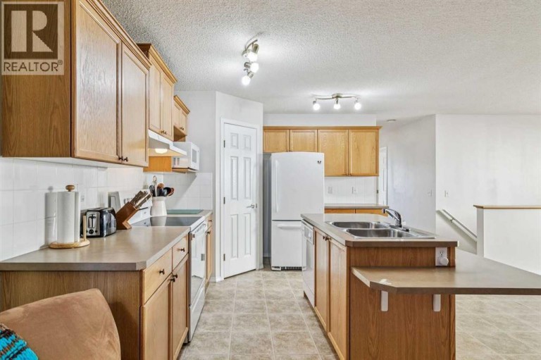 13 Evansbrooke Way NW, Calgary, Alberta, T3P1C5