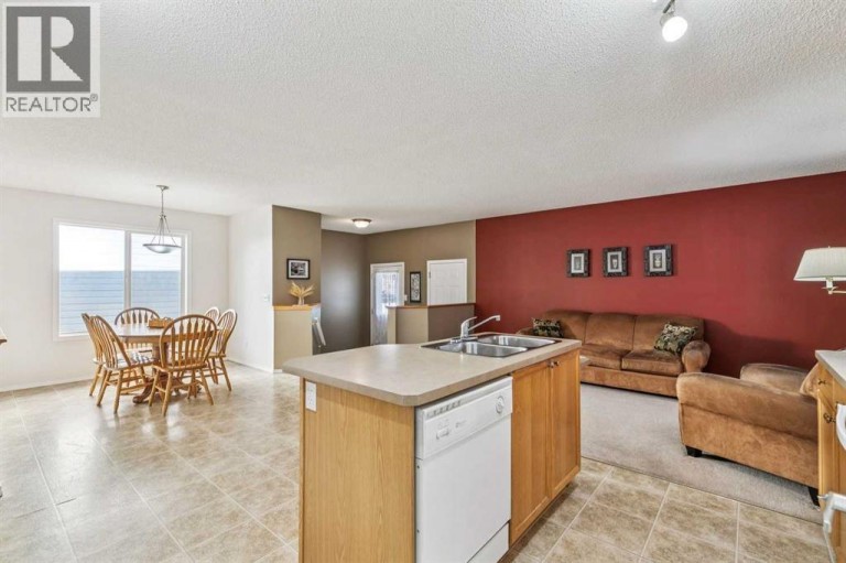 13 Evansbrooke Way NW, Calgary, Alberta, T3P1C5