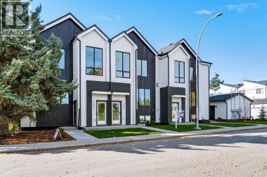 1903B 17 Street NW Calgary Alberta photo 1