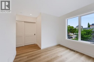 1903B 17 Street NW Calgary Alberta photo 23