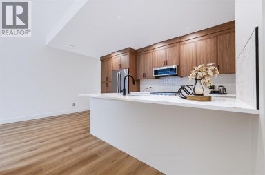 1903B 17 Street NW Calgary Alberta photo 31