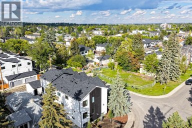 1903B 17 Street NW Calgary Alberta photo 43