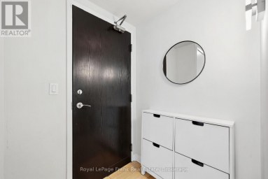 M24 - 350 WELLINGTON STREET W Toronto (Waterfront Communities) Ontario photo 2