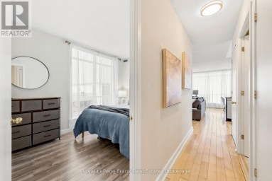 M24 - 350 WELLINGTON STREET W Toronto (Waterfront Communities) Ontario photo 3