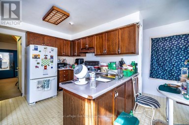 24 COE DRIVE Ajax (Central) Ontario photo 7