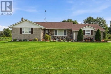 305 VALLEY ROAD Prince Edward County (Ameliasburg Ward) Ontario photo 1
