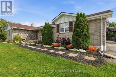 305 VALLEY ROAD Prince Edward County (Ameliasburg Ward) Ontario photo 2